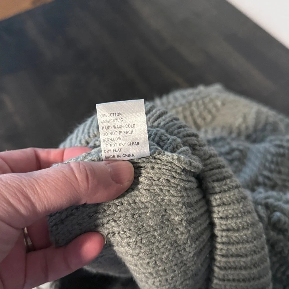 Anthropologie POL Gray Loop Knit Full Zip Cardigan Sweater Size Large